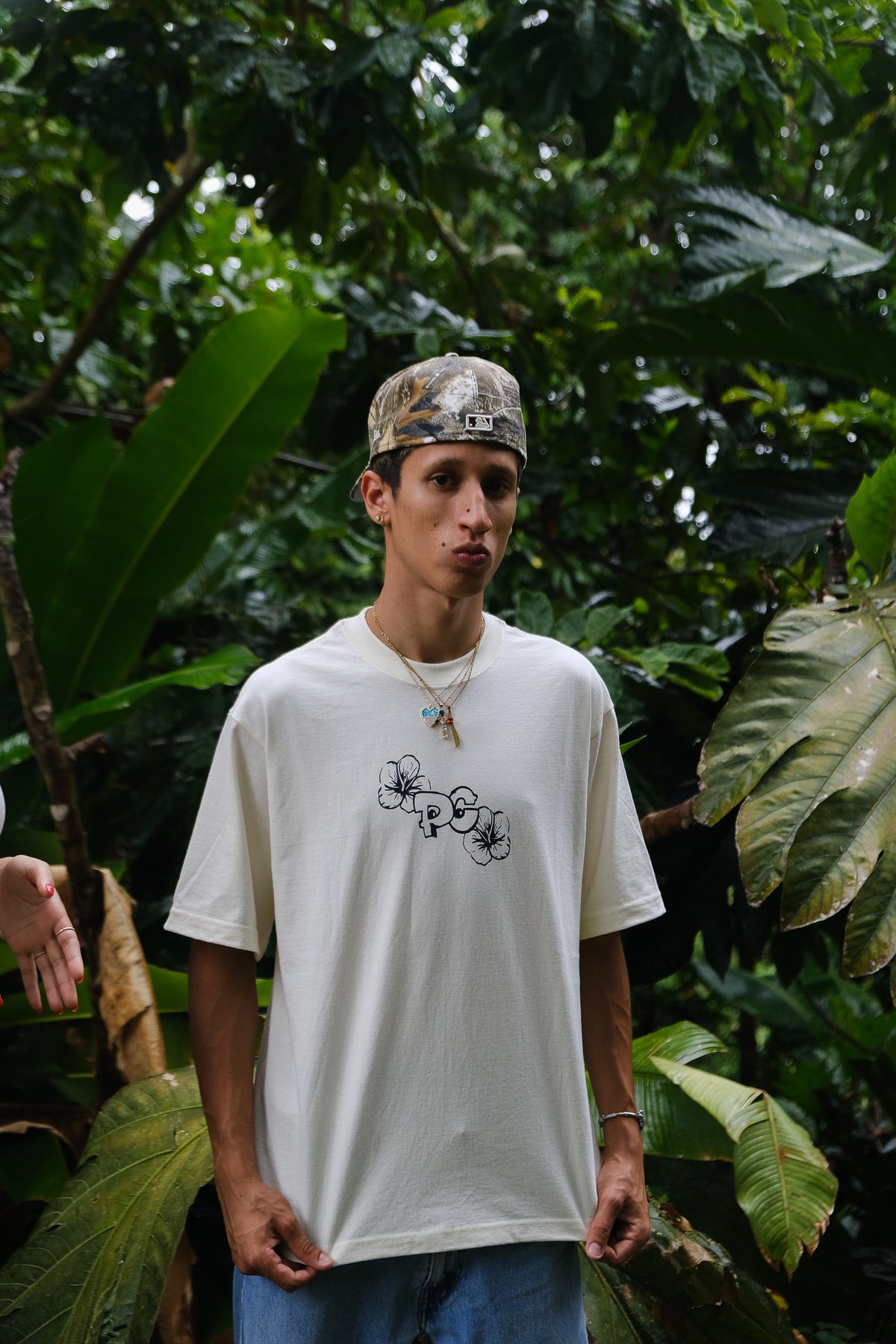 Pluto N Company Flor de Maga Tee